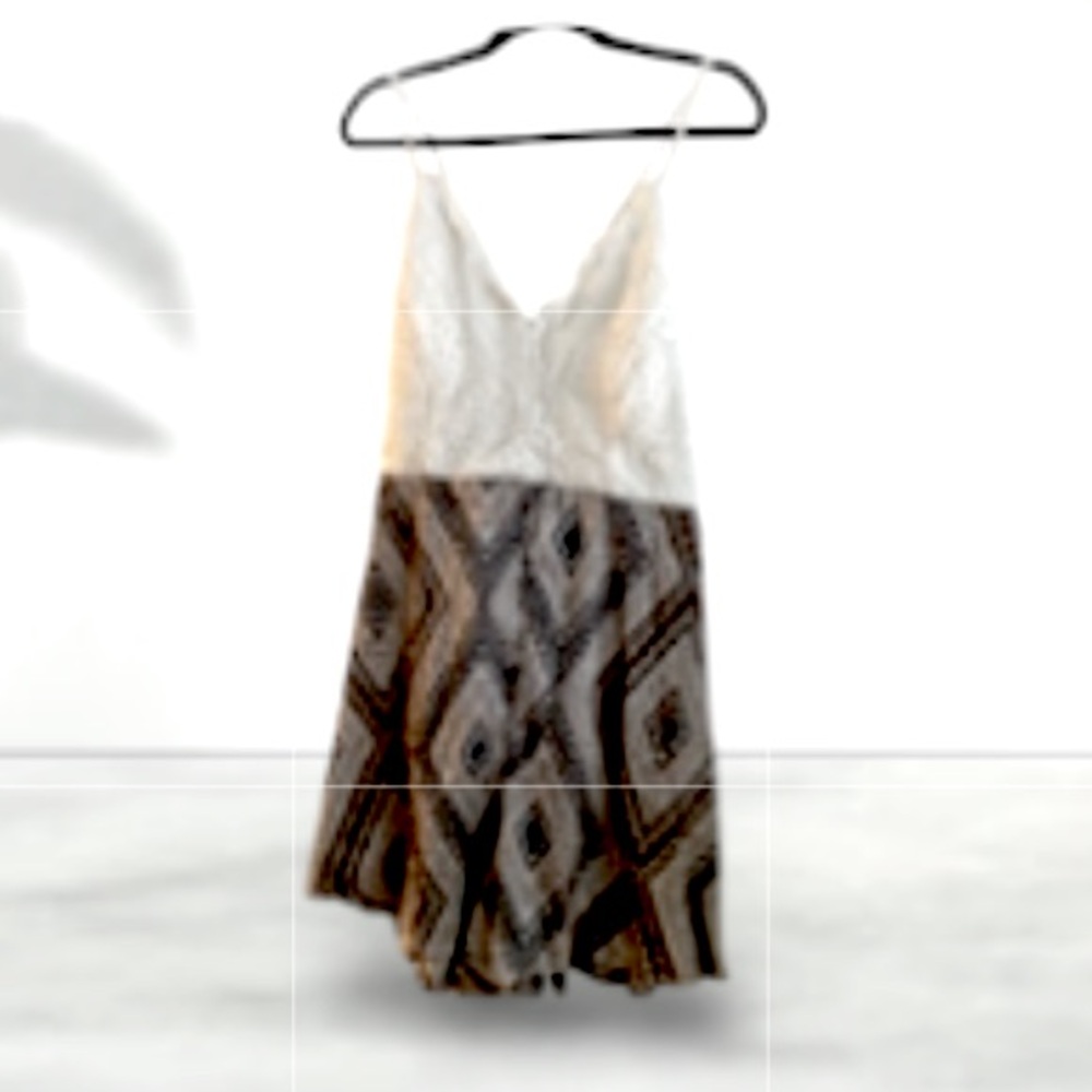 🆕 White Lace Dress Skort Romper w/ Spaghetti Straps that Criss Cross! NEW!!!